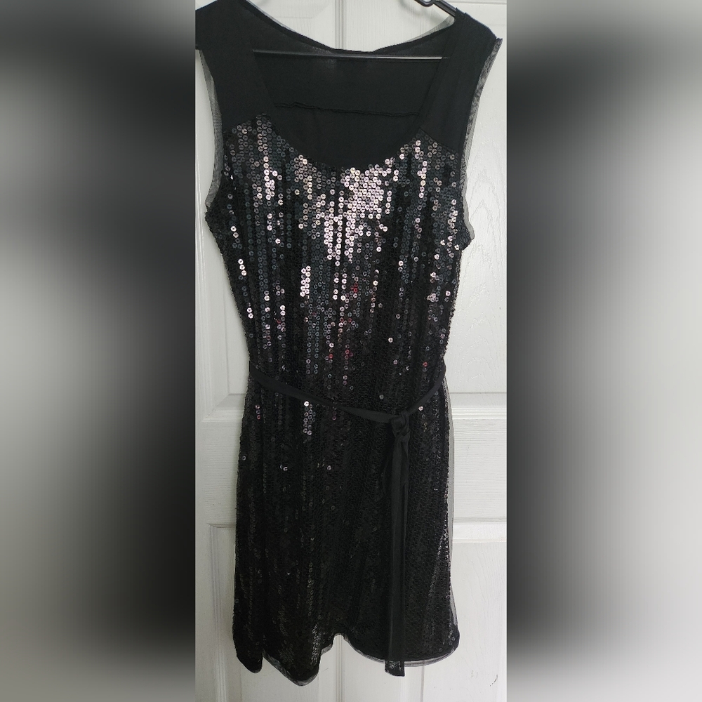 Nicole Elegant Black Dress